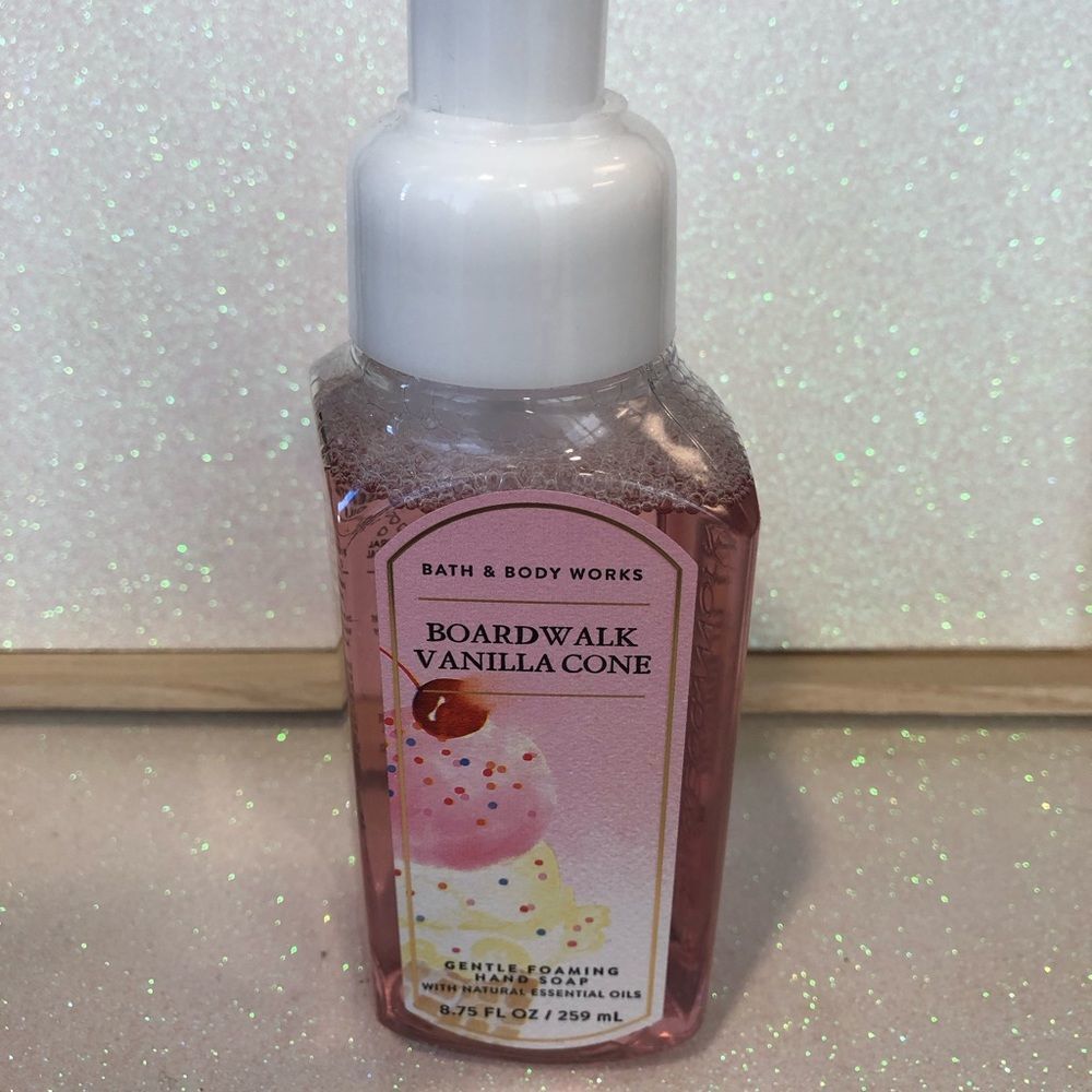 BBW Boardwalk Vanilla Cone Foaming Hand Soap